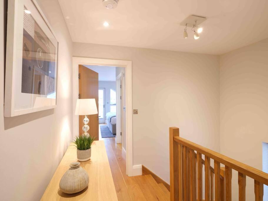 Luxurious Apartment, 180° Views & Parking St Ives (Cornwall)